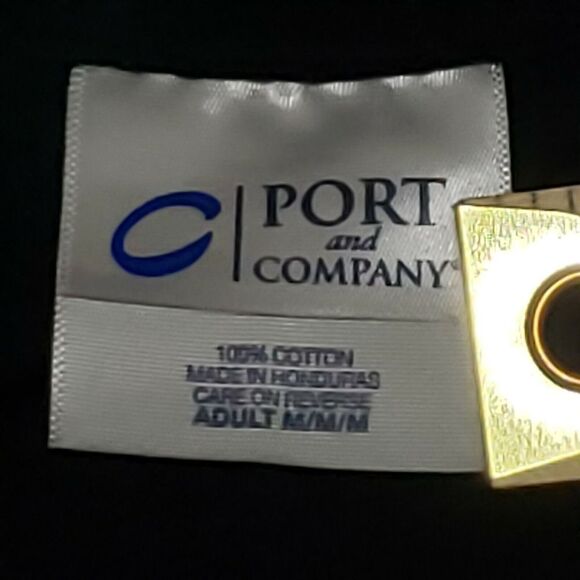 Game‎ Of Thrones Shirt Medium Black Winter Is Coming A Stark Cold Skagway Alaska - Picture 8 of 8